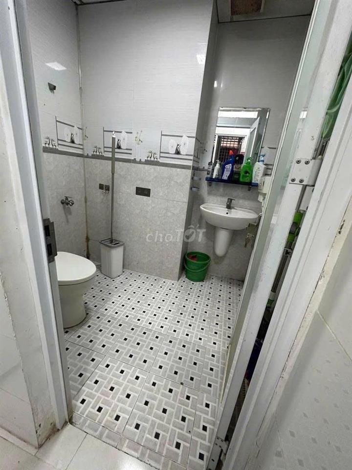Chung cư Bình Thới Q.11 thang bộ lầu 1 full NT 2PN 68m2 giá 8 tr/th