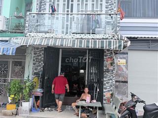 Cần bán nhà mặt tiền công viên trẻ em tùng thiện vương