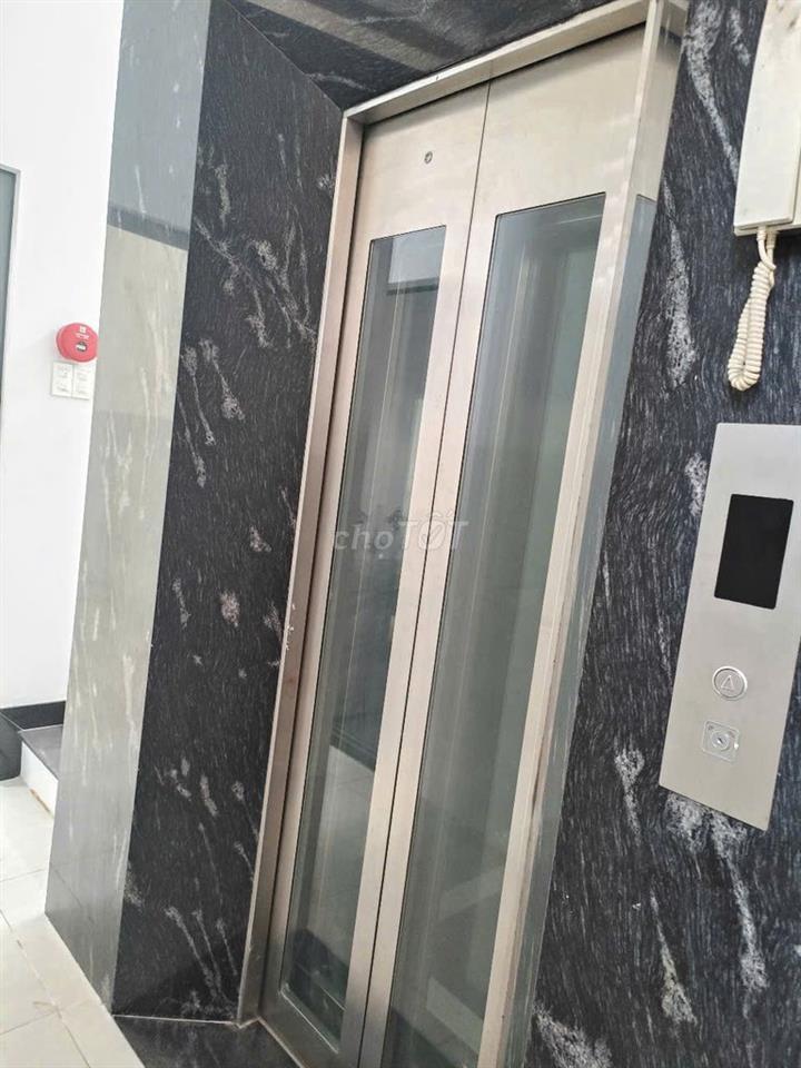 Cho thuê Nhà Nguyên , 5 x 24m, H+T+4 Lầu, Giá 40tr