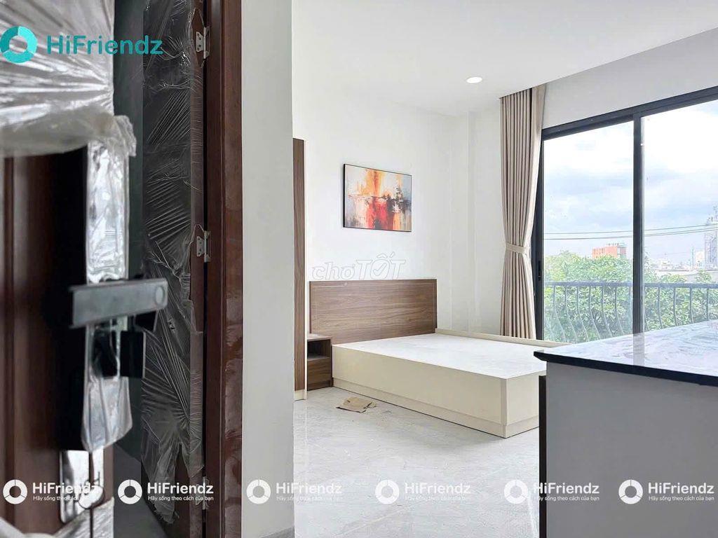 Căn hộ ban công full nội thất thoáng mát ngay Emart Phan Văn Trị