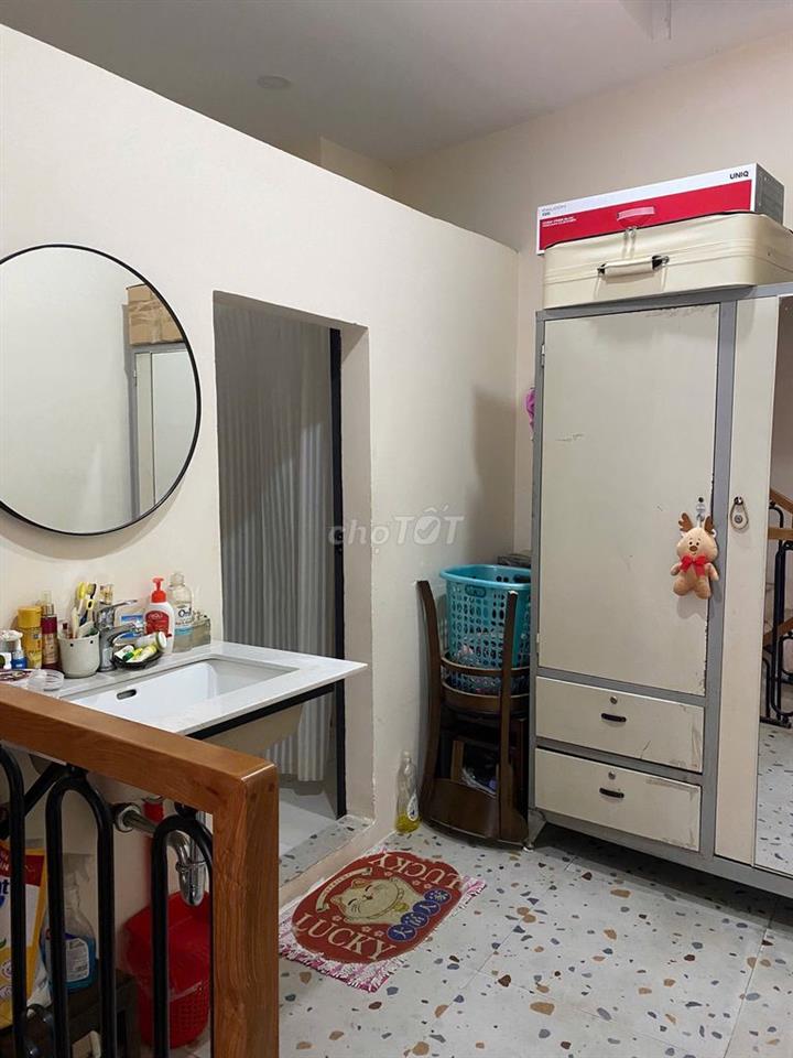 Bán Nhà Hẻm 1 trệt 3 lầu Phan Đình Phùng Quận Phú Nhuận