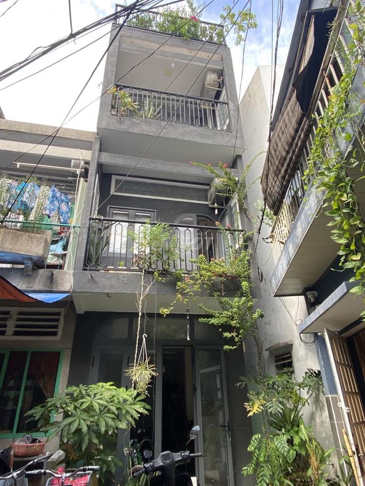 Bán Nhà Hẻm 1 trệt 3 lầu Phan Đình Phùng Quận Phú Nhuận