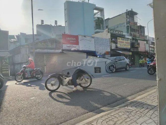 Cho Thuê Nhà Mặt Tiền Tại Nguyễn Kiệm, Phường 9, Quận Phú Nhuận