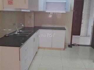 Chung cư Phú Thọ- Quận 11 cũ căn 2p ngủ, NTCB, giá 8tr/tháng