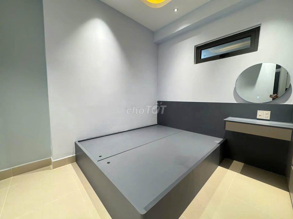 Chung cư Bàu Cát Lô M cho thuê căn 2Pn, NTCB giá chỉ 10tr/tháng