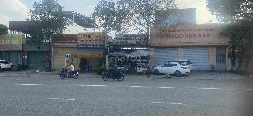 Bán Nhà Mặt Tiền Đang Kinh Doanh