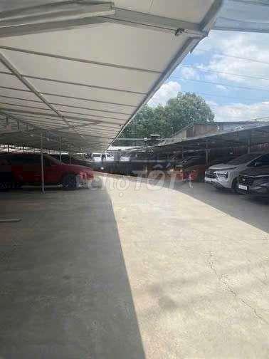 Đất mặt tiền đường nội bộ xe container vào có sẵn 250m2 nhà tiền chế