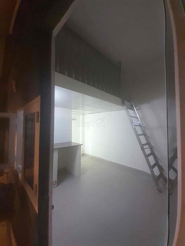 Cho thuê phòng trọ ngay Nhà Thờ Hạnh Thông Tây