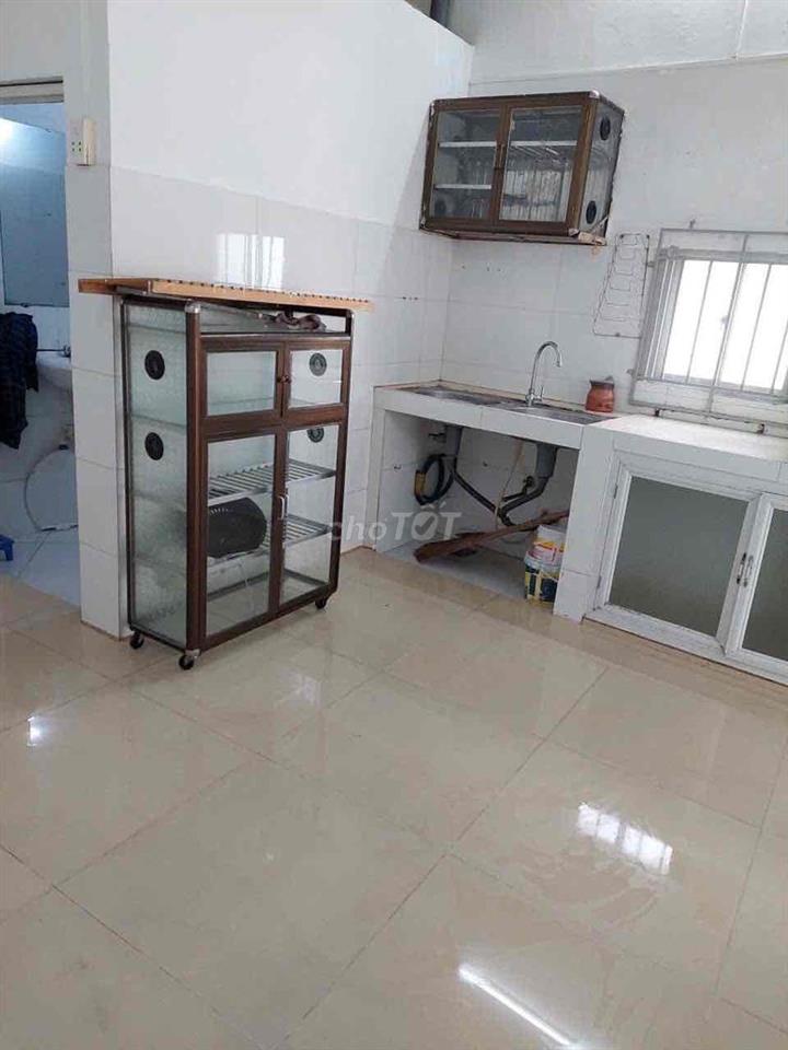 Cho Thuê Nhà Nguyên Căn Ở + Kinh Doanh