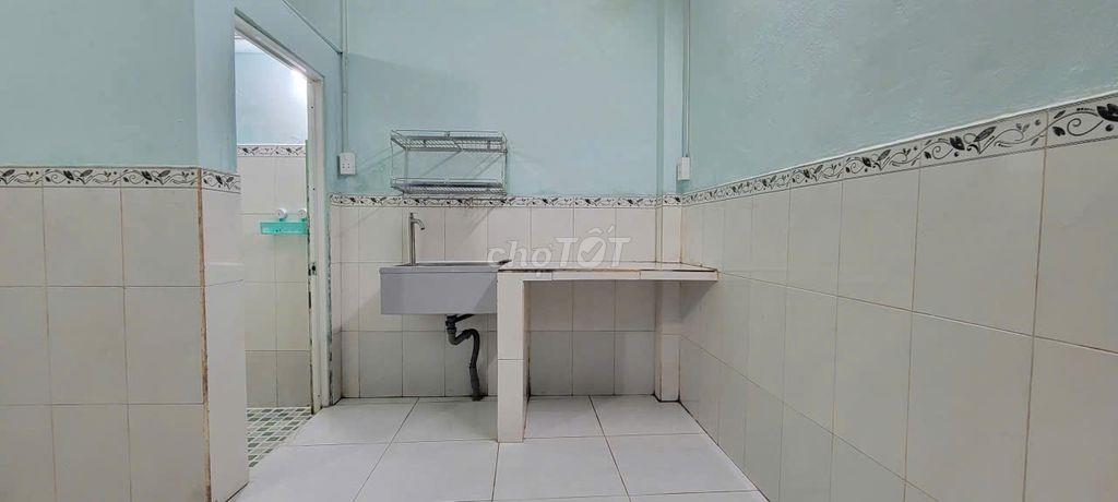 PHÒNG TRỌ SÁT ĐƯỜNG PHẠM VĂN ĐỒNG, LINH ĐÔNG, TĐ
