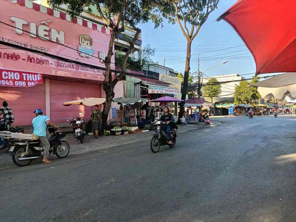 Cho thuê nhà mặt tiền chợ phường 2