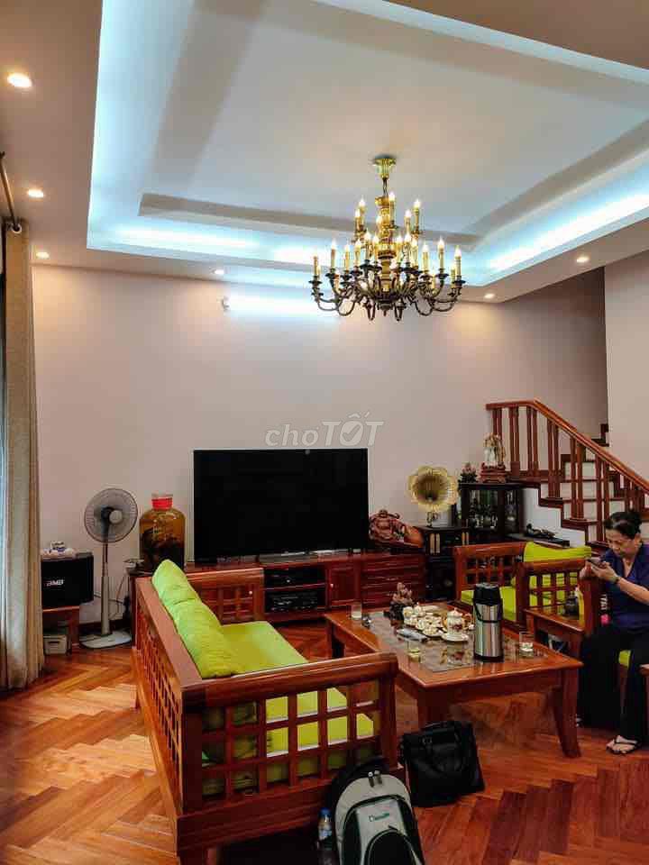 HXH - Tân Bình - Ngã Tư bảy hiền - 4.6 x 16 - 2 Tầng - 3 PN - Giá 8Tỷ