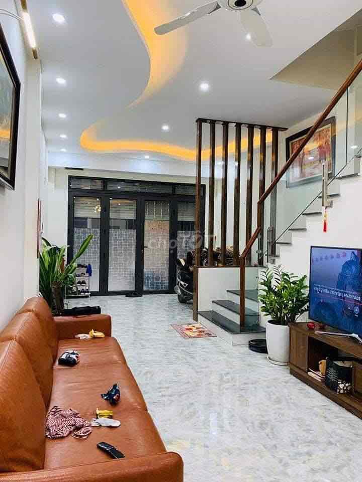 HXH - Tân Bình - Ngã Tư bảy hiền - 4.6 x 16 - 2 Tầng - 3 PN - Giá 8Tỷ