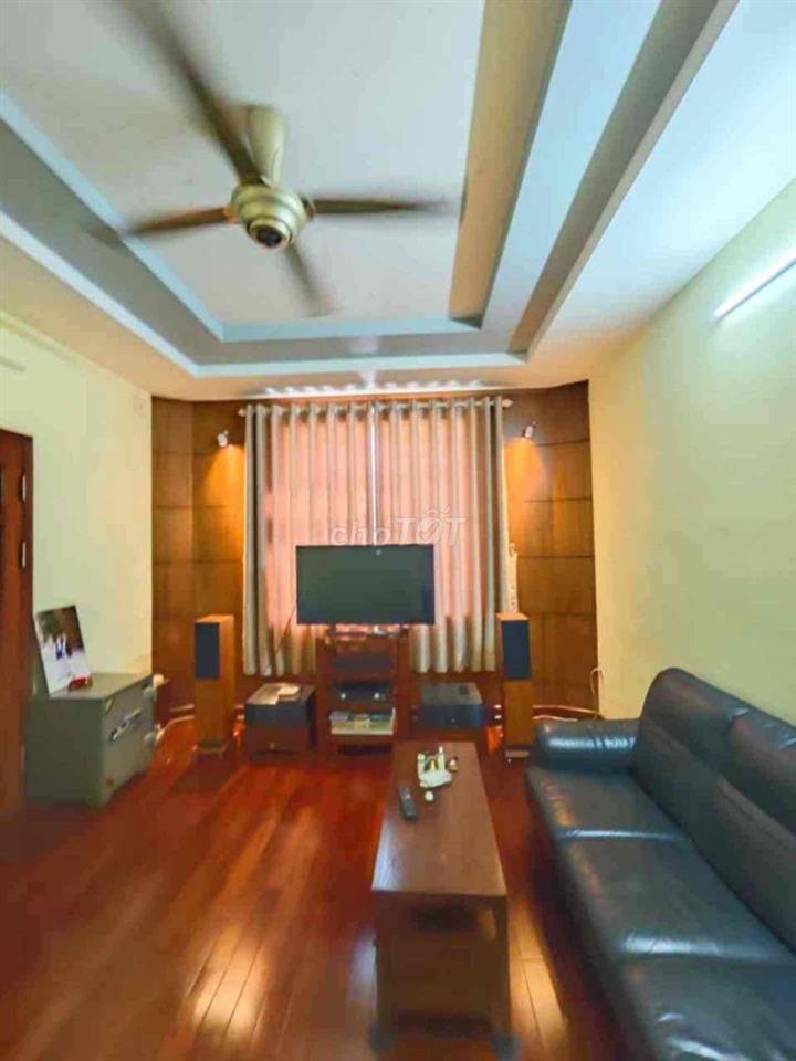 HXH - Tân Bình - lạc long quân 10x16 – 108m² – 4 tầng – giá hơn 10 Tỷ