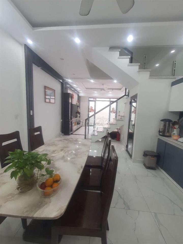 vừa ở và cho thuê có dòng tiền tốt