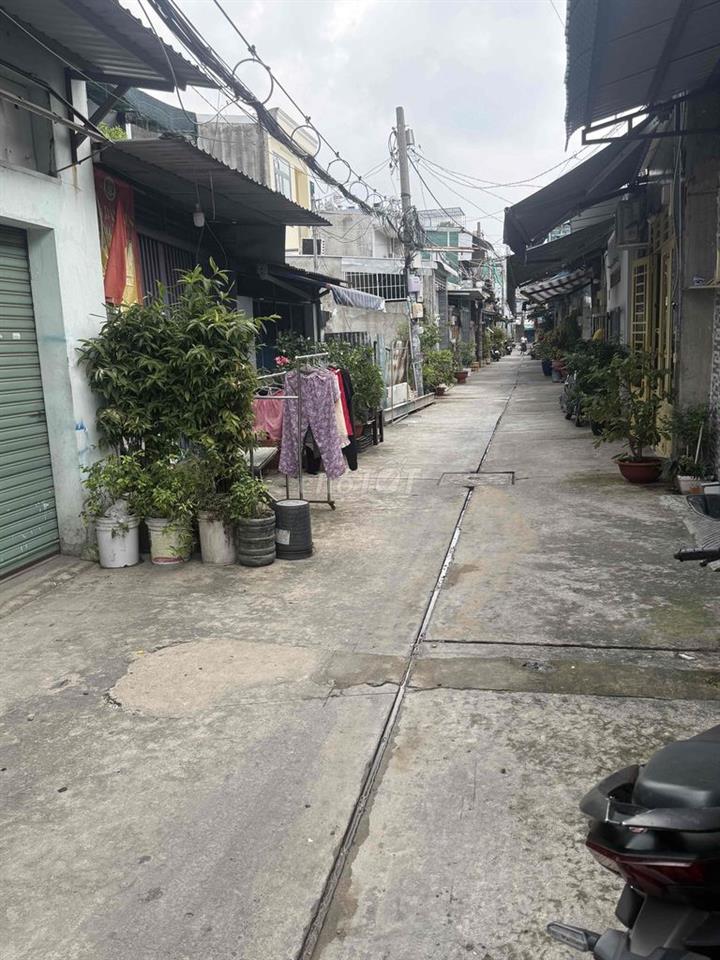 Cần bán nhà đường số Lê Văn Quới,phường Bình Trị Đông, đường 5m thông
