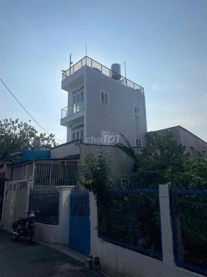 Chính chủ cần cho thuê nhà 3 tầng, 4PN, đường 6, Linh Tây