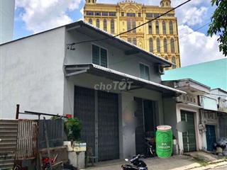 👉Dt 8,5m* 19m. Cấp 4 , SHR 
👉Hẻm nhựa 10m xe tải lớn  
👉Vị trí đẹp