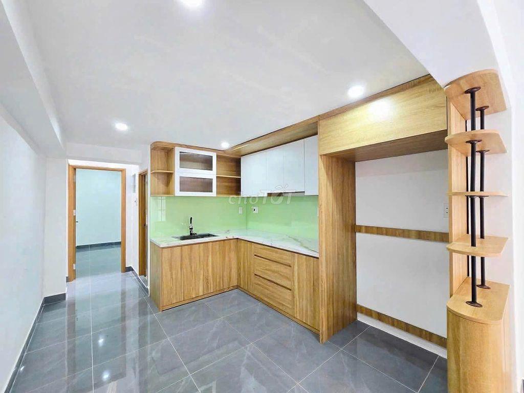 Nhà 3 lầu hẻm Phạm văn Bạch  3p ngủ, 3wc, NTCB giá 15tr/tháng