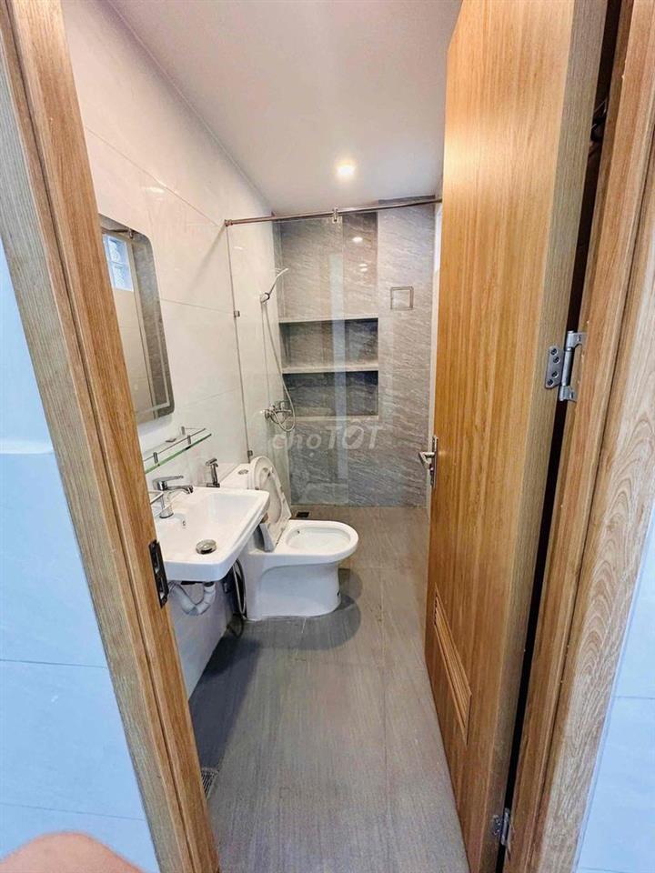 Nhà Chính Chủ mới 💯 % ✅Sổ giấy tờ đầy đủ    ✅DT : 4*12( nở hậu )- 1 Lầ