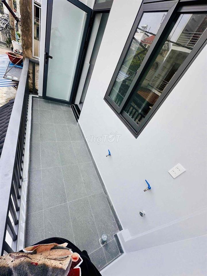 Nhà Chính Chủ mới 💯 % ✅Sổ giấy tờ đầy đủ    ✅DT : 4*12( nở hậu )- 1 Lầ