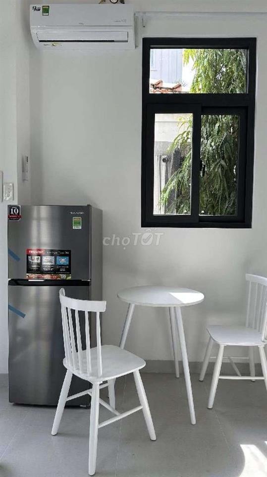 NHÀ HIẾM NGAY MẶT TIỀN TRẦN NÃO 