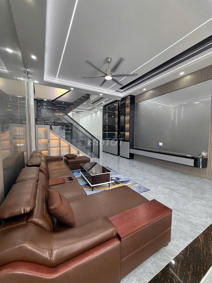 NHÀ 100m² - 2 TỶ 600 - FULL nội thất , MỚI HOÀN TOÀN DỌN VÀO Ở NGAY