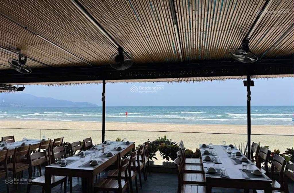 Cho thuê mặt bằng mt võ nguyên giáp 900m2 kề góc vương thừa vũ, trực diện biển mỹ khê chỉ 220tr/th