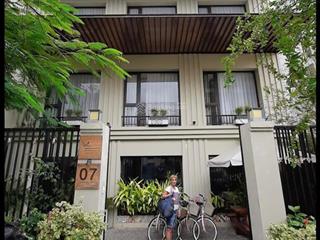 Siêu phẩm khai thác dòng tiền tòa căn hộ vivian villa & apartment sát biển mỹ khê, gần 4 tỷ/năm