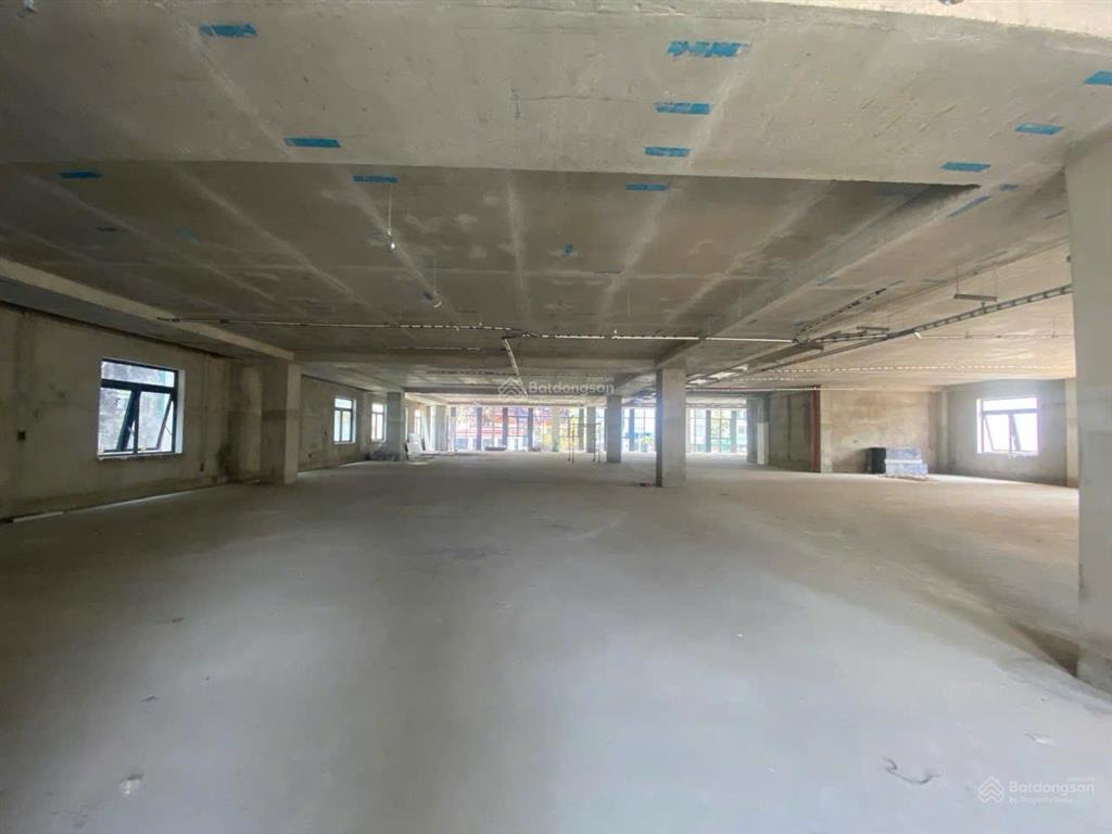 Văn phòng trục điện biên phủ kết nối nhanh sân bay, diện tích 180m²