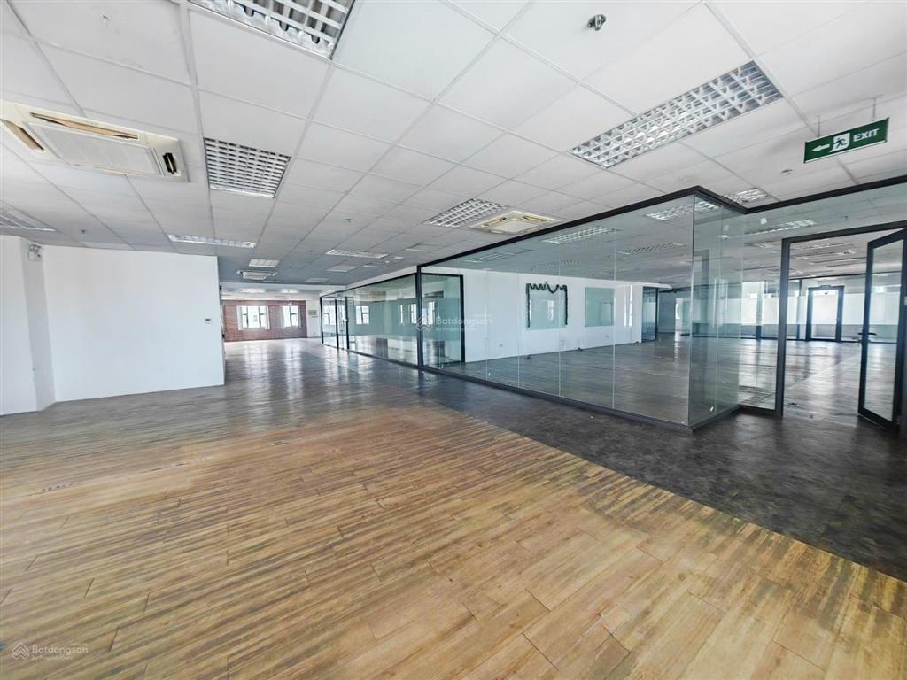 Văn phòng trung tâm đà nẵng 50m²  715m², linh hoạt diện tích, tòa nhà 2 mặt tiền, giá 11$/m²