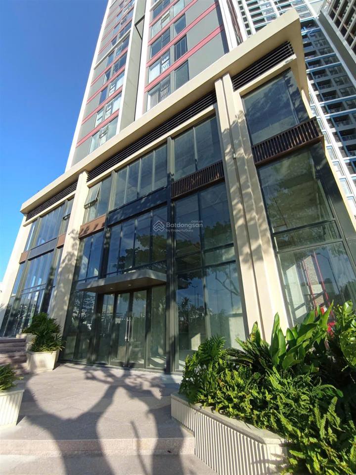 Thuê mặt bằng 400m² khối đế panorama chỉ 60 triệu/tháng