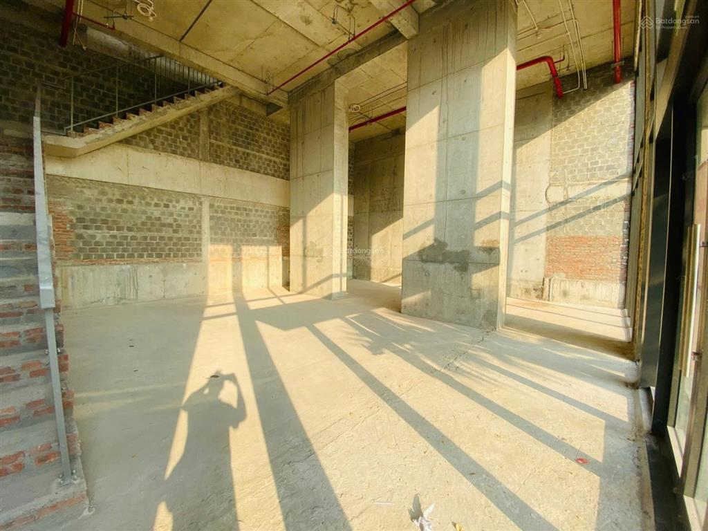 Thuê mặt bằng 400m² khối đế panorama chỉ 60 triệu/tháng