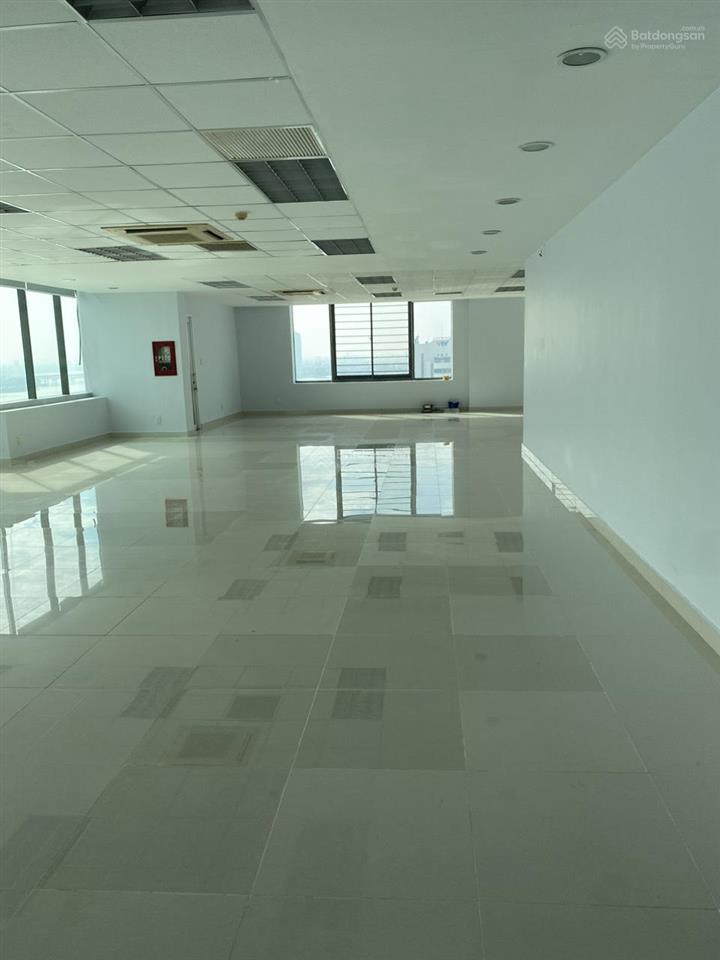 Văn phòng mặt tiền bạch đằng, view sông hàn cực đẹp