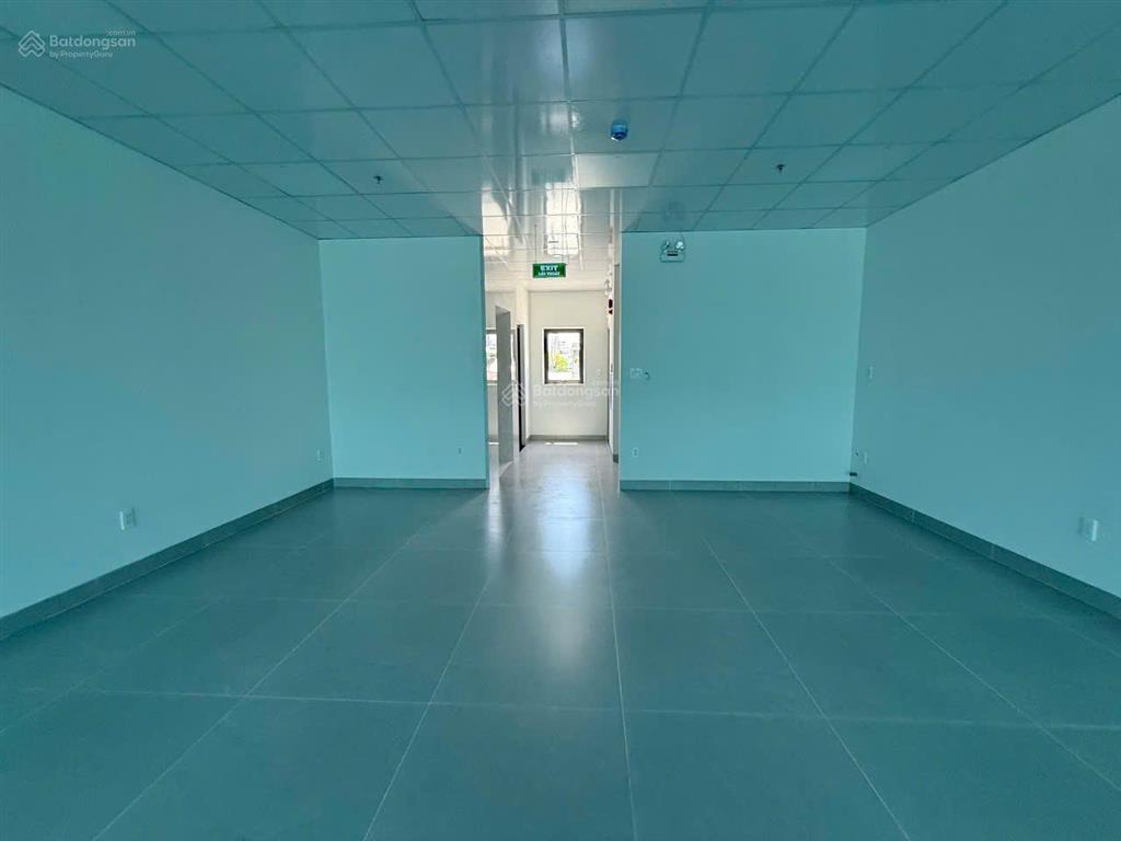 Cho thuê sàn văn phòng thuê lẻ hoặc nguyên tòa
