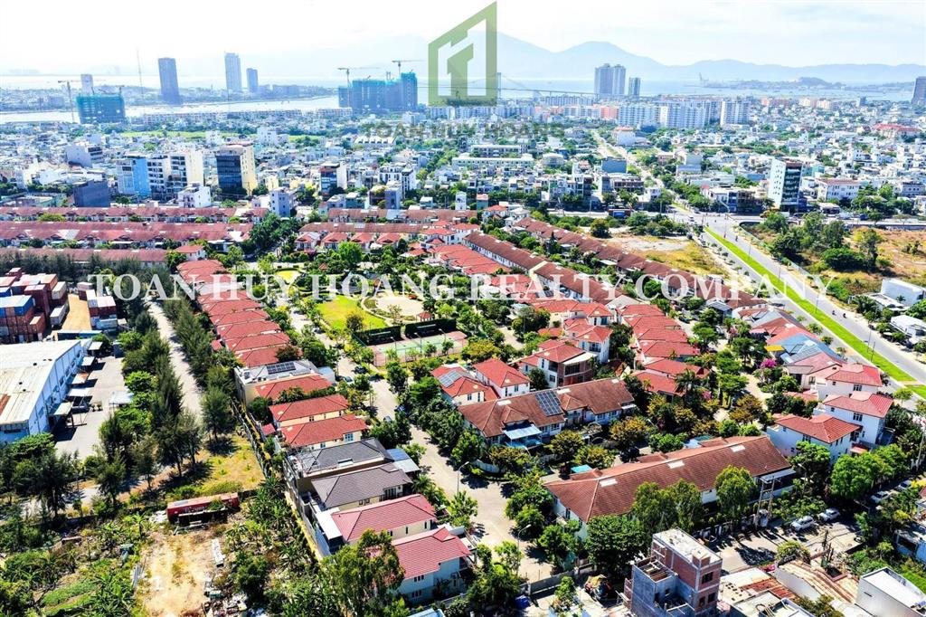 Bán biệt thự liền kề phúc lộc viên hướng đông nam, giá 18 tỷ toan huy hoang realty