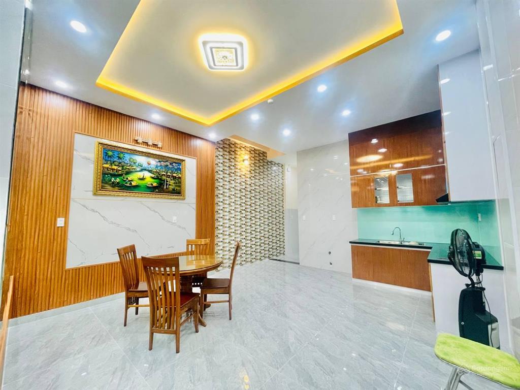 Bán tòa căn hộ 3 tầng mt văn tân  ngũ hành sơn | 8 phòng | dòng tiền 27tr/tháng | 8,5 tỷ