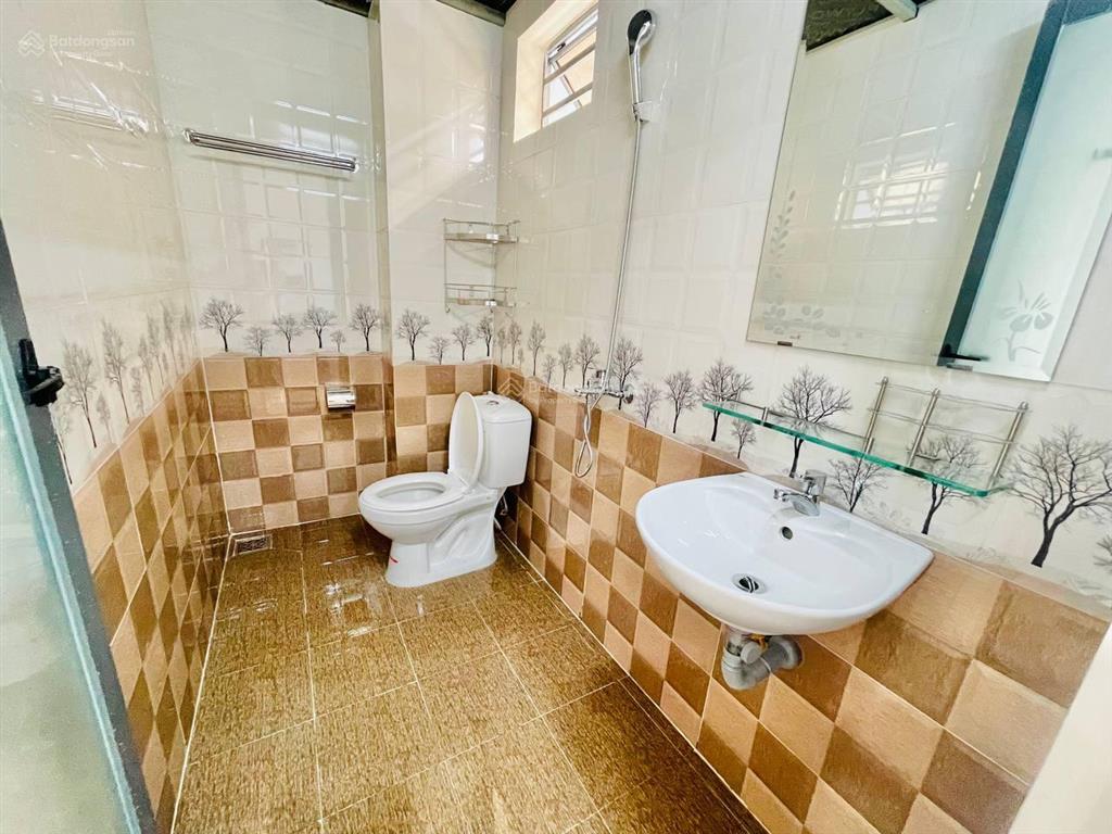 Bán tòa căn hộ 3 tầng mt văn tân  ngũ hành sơn | 8 phòng | dòng tiền 27tr/tháng | 8,5 tỷ