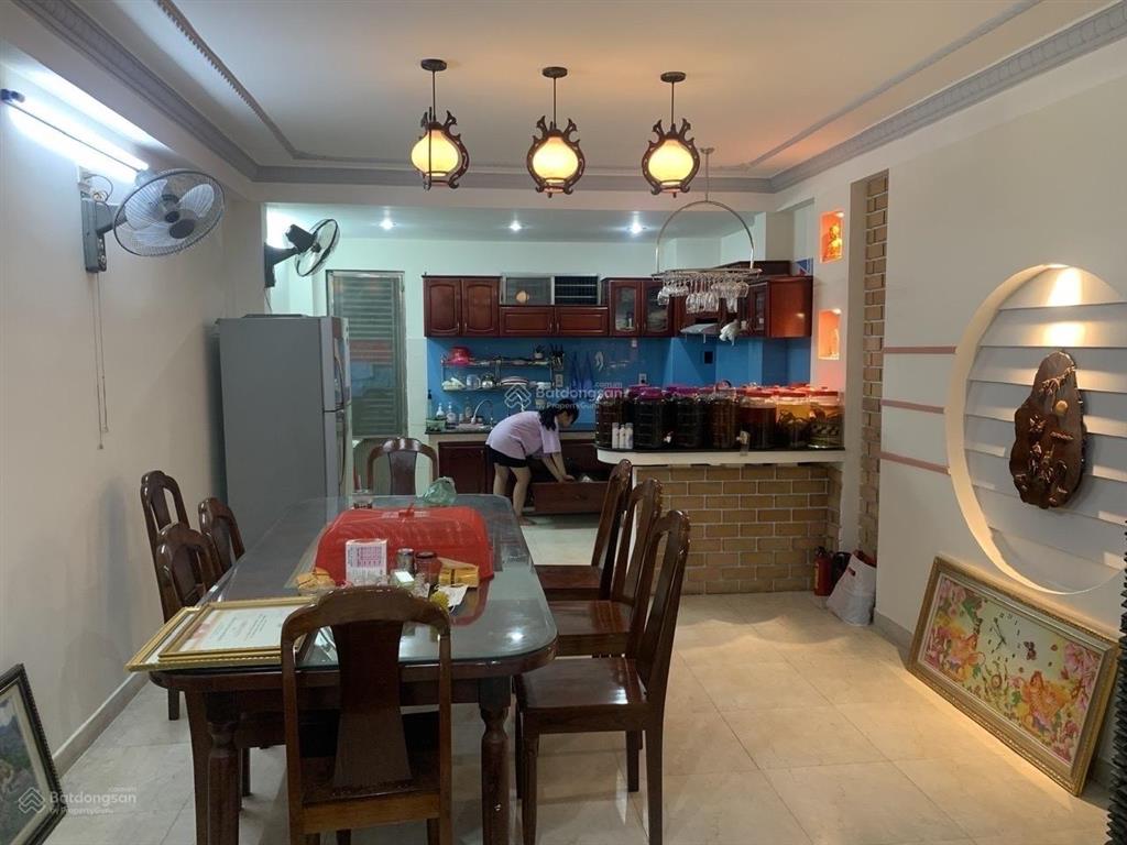 Bán nhà 3 tầng mặt tiền đường ngô trí hoà , nại hiên đông , sơn trà có doanh thu 18tr/ tháng