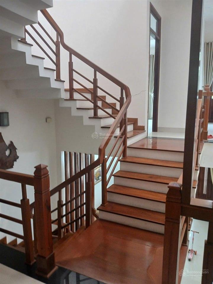 Bán nhà 2,5 tầng đường hồ sỹ dương, ngay trung tâm cẩm lệ, gần lê đại hành, cmt8, nguyễn hữu thọ