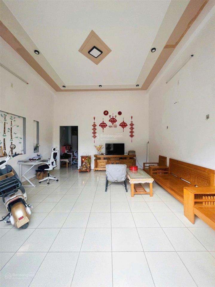 Bán nhà 2 tầng mặt tiền đường võ duy ninh gần bãi tắm mân thái ( cá gỗ) , sơn trà , đà nẵng