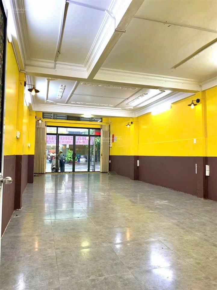Cho thuê nhà 2 tầng đường 2/9  sát cầu rồng