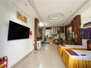 Nhà 3 tầng 3 mê trục đường 10m5 thanh tịnh  đối diện cổng bến xe trung tâm đà nẵng