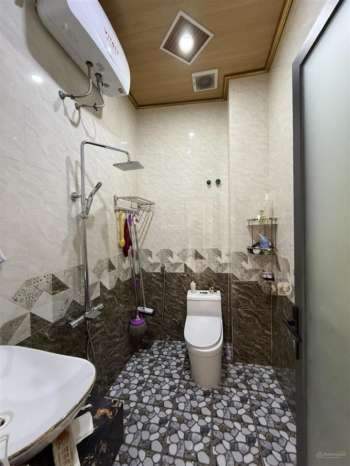 Nhà 3 tầng chính chủ xây ở mặt đường 7m5 hoà minh q. liên chiểu vị trí vừa ở vừa kinh doanh