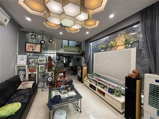 Chuyển nhượng nhà 3 tầng đẹp đường nguyễn khang. khu dân cư phần lăng / hà huy tập