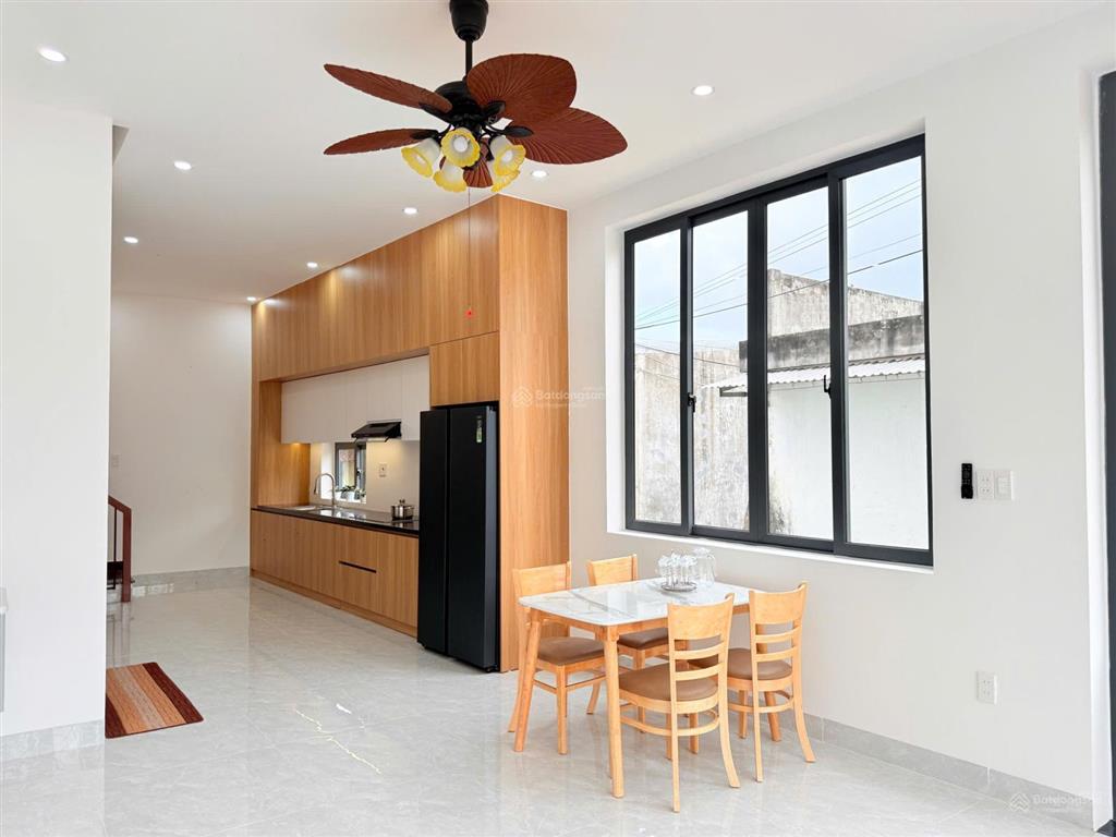 Nhà 2 tầng 2 mặt kiệt ô tô đậu đỗ 24/7 nam cao  phường hoà khánh