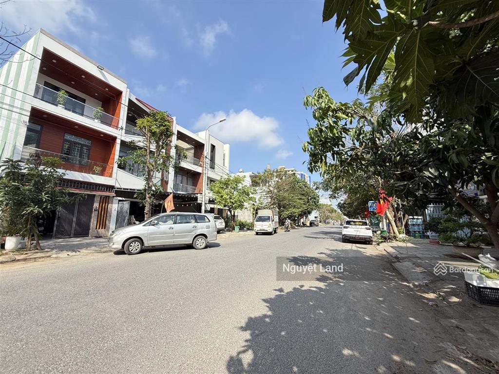 Siêu hiếm  vị trí đẹp cặp đất 200m2 đường 11.5m đoàn khuê xây cao tầng  2 mặt tiền trước và sau