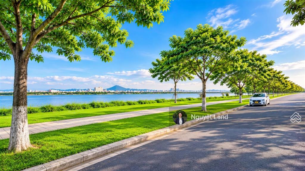 Cần tiền bán gấp lô đất view công viên  đường mỹ đa tây 4  khu đt nam việt á, giá hơn 9 tỷ