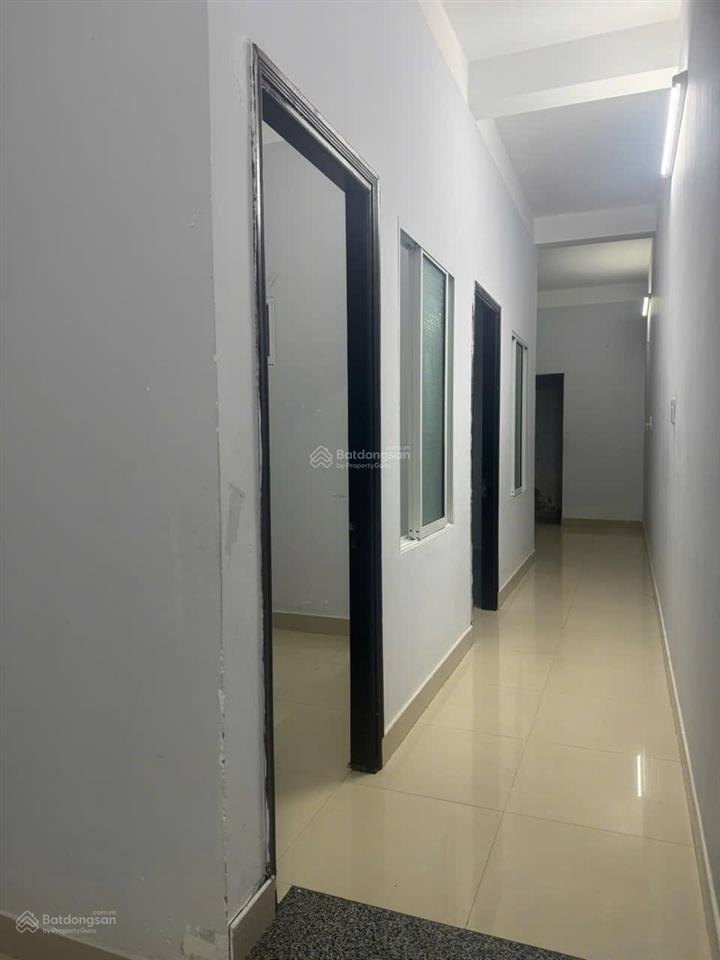 Cho thuê nhà kiệt đường nguyễn văn thoại cách biển 100m