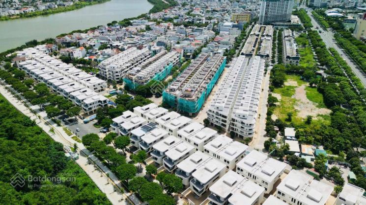 Chuyển nhượng căn góc 2 mặt tiền đường bùi viện dự án elysia compelx city  đã có sổ